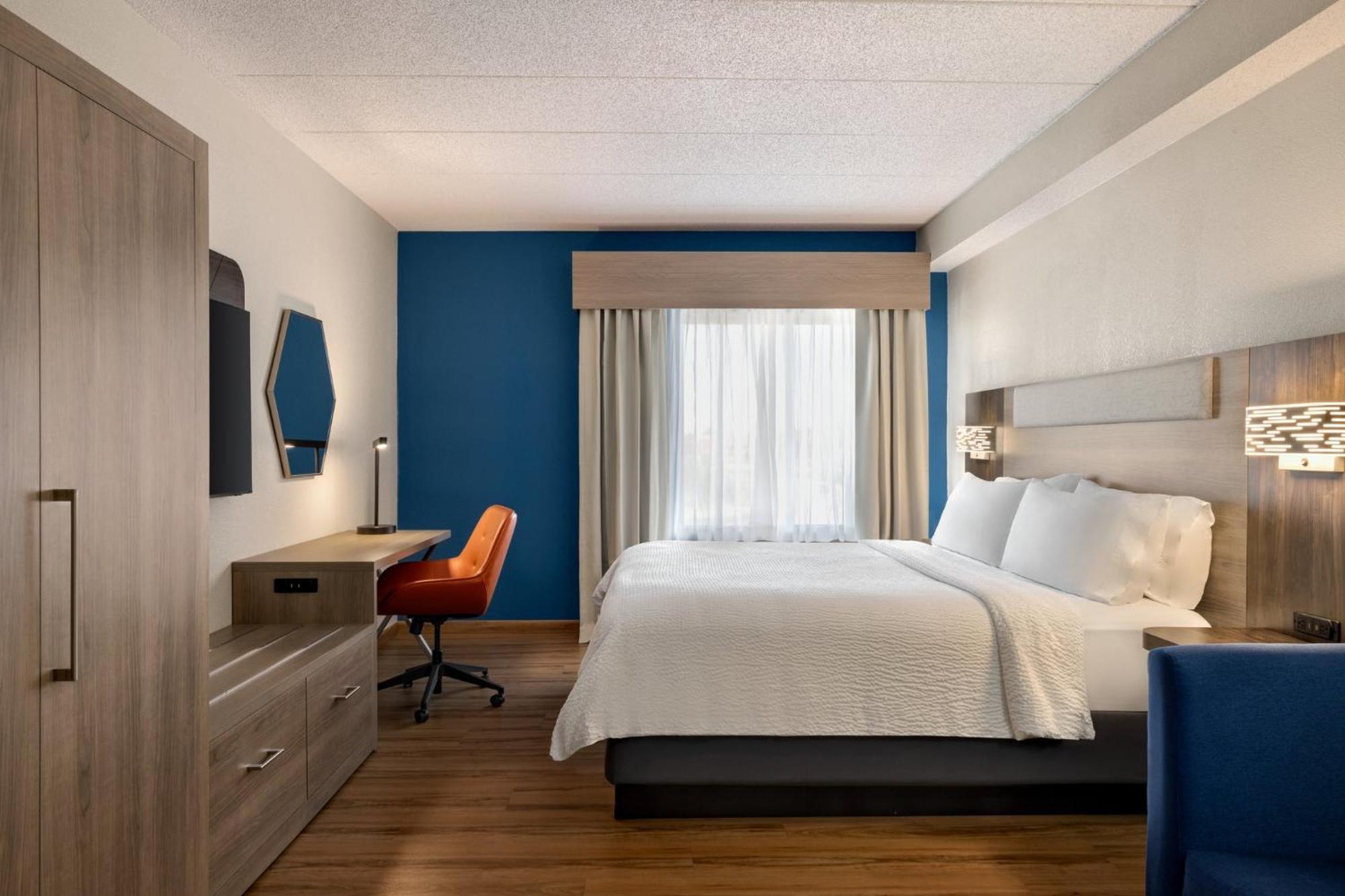 Holiday Inn Express Hotel & Suites Indianapolis W - Airport Area By Ihg Exterior photo